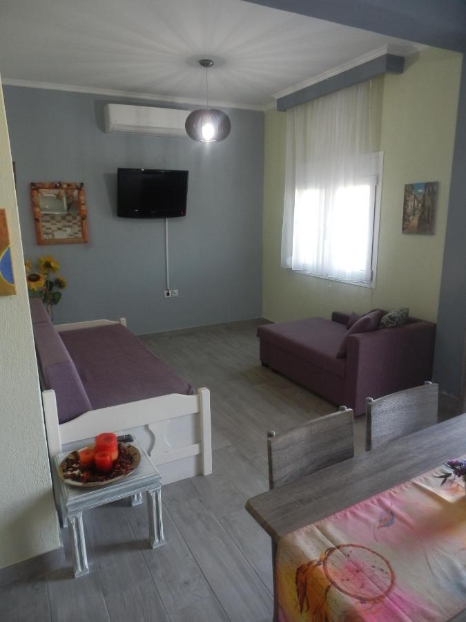 Zephyros Family Apartments 2 Ormos Panagias Exterior foto